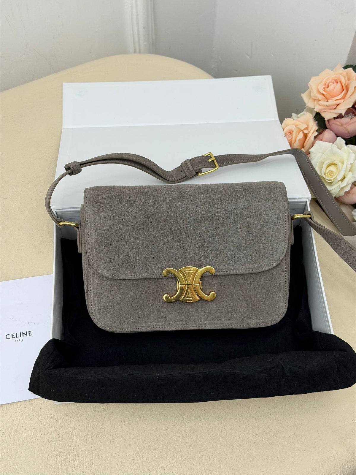 Celine Paris #577