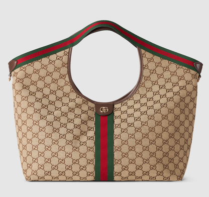 Gucci gg supreme
