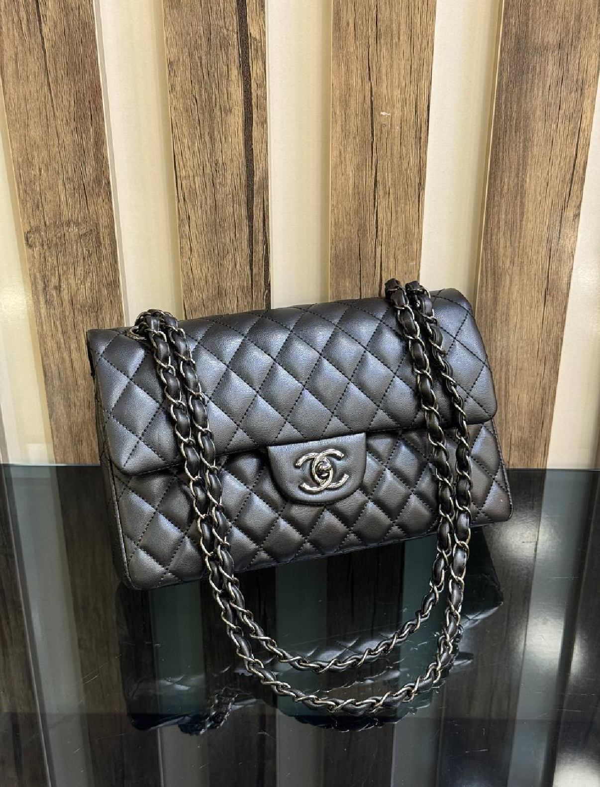 Chanel coco black